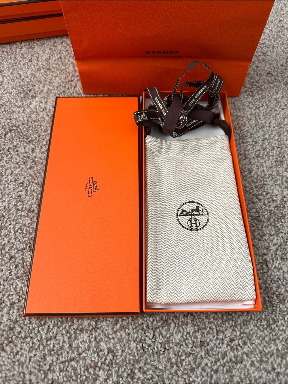 Gift box - Picture 2 of 7